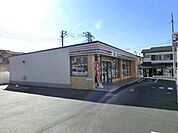 セブンイレブン 170m