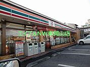 セブンイレブン岡山浜店 561m