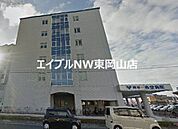 医療法人岡村一心堂病院 740m
