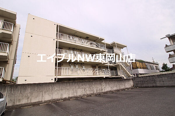 メゾン司　A館 ｜岡山県岡山市中区浜1丁目(賃貸マンション1K・3階・17.32㎡)の写真 その1