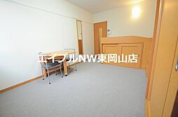 レオパレス伊部 2階1Kのリビング/ダイニング