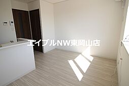 イーストヒルズ　B 2階1Kのリビング/ダイニング