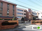 中学校「私立白鴎大学足利中学校まで325m」