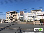 高校「私立足利大学附属高校まで1596m」