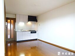 アルストロメリア 202 2階2LDKのリビング/ダイニング