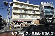 コンビニ