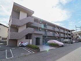 栃木県小山市西城南1丁目（賃貸マンション1LDK・1階・49.05㎡） その1