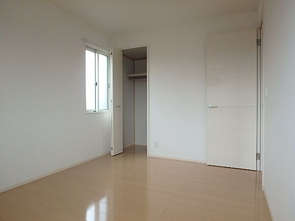 apartment 茨城県結城市新福寺2丁目
地図を見る