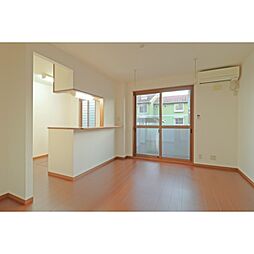 ウィルモアガーデン B 1階2LDKのリビング/ダイニング