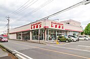 ファッションセンターしまむら岡本店 1764m