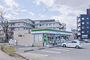 ファミリーマート宇都宮今泉三丁目店 155m