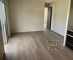 阪急京都本線 西山天王山駅 徒歩25分の賃貸アパート 1階2LDKのリビング/ダイニング