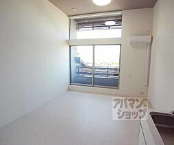 コートハウス伏見桃山 102 3LDKのリビング/ダイニング