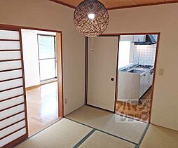 居間