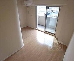 プレコート上鳥羽 303 3階1Kのリビング/ダイニング