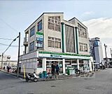 ファミリーマート 富野荘駅前店まで2000m