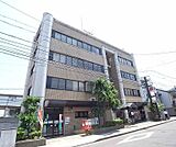 京都竹田郵便局まで95m