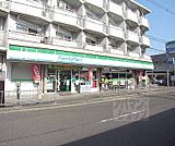ファミリーマート岡本竹田駅前店まで25m