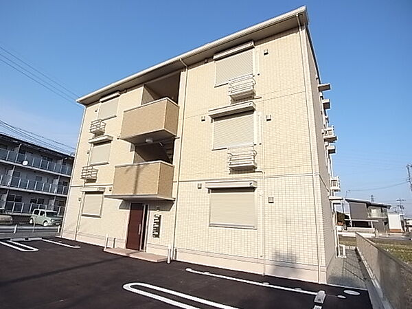 アーバンハイツ川田 301｜兵庫県姫路市網干区大江島寺前町(賃貸アパート1LDK・3階・37.53㎡)の写真 その1