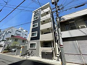 ラウレア元塩町 103 ｜ 兵庫県姫路市元塩町（賃貸マンション1LDK・1階・53.59㎡） その1