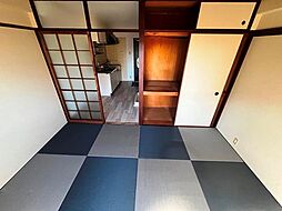 居間