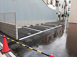 隆起第7ガレージ