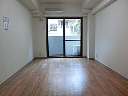 ＫＩＫビル 202 2階1Kのリビング/ダイニング