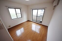 カーサ・フォンタナ 301 3階ワンルームのリビング/ダイニング