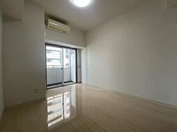 ライオンズ千代田岩本町ミレスーKDA 504 5階ワンルームのリビング/ダイニング