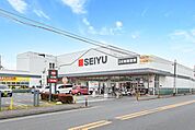 西友所沢榎町店 徒歩12分。 930m