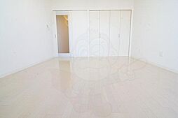 グランヴァレー彩都 6階1Kのリビング/ダイニング