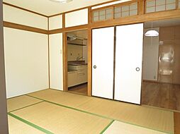 居間
