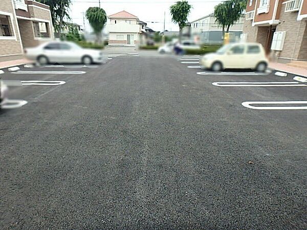 apartment 栃木県真岡市上高間木1丁目
物件地図