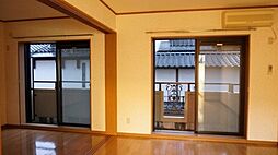 居間