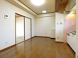 居間