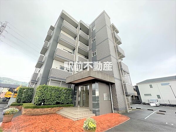 グランドゥール 105｜福岡県久留米市山川安居野3丁目(賃貸マンション2LDK・1階・61.00㎡)の写真 その1