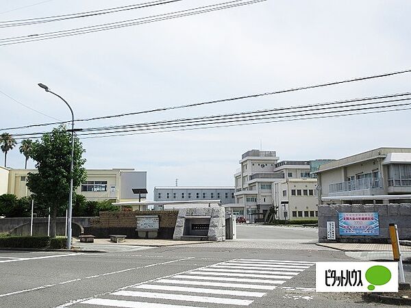 画像27:高校「徳島県立鳴門渦潮高校まで6956m」