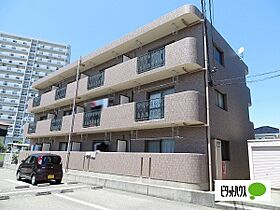 ドミール参番館1 2-B ｜ 徳島県鳴門市鳴門町高島字竹島407（賃貸マンション1K・2階・33.60㎡） その1