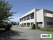 小学校「鳴門市立鳴門西小学校まで775m」