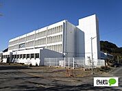 中学校「鳴門市立第二中学校まで1528m」