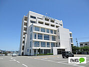役所「北島町役場まで1585m」