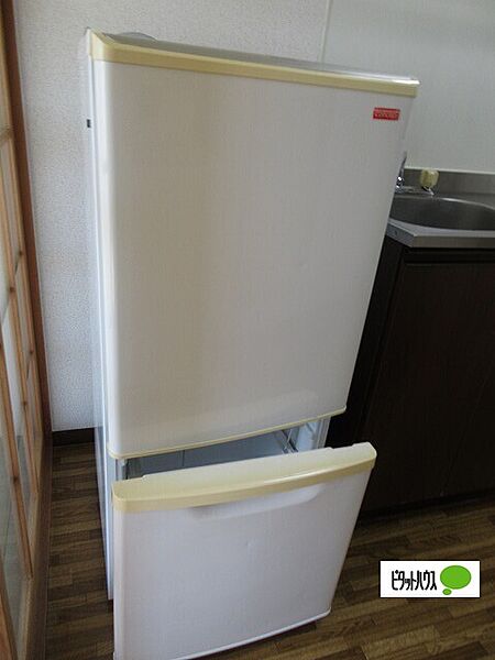 画像8:冷蔵庫スペース