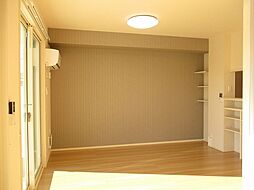 エオス　パーラー影山 102 1階2LDKの室内