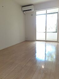 アバンツァートII 101 1階1LDKのリビング/ダイニング