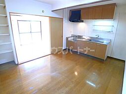 パインツリーコート 3階2DKのリビング/ダイニング