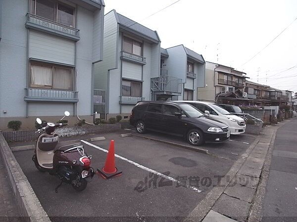 駐車場：駐車場