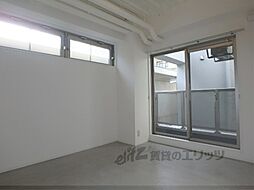 京都市営烏丸線 四条駅 徒歩8分の賃貸マンション 4階1Kのリビング/ダイニング