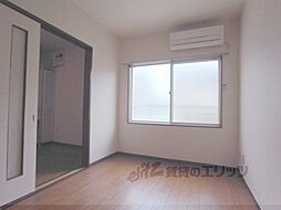 阪急京都本線 桂駅 徒歩10分の賃貸マンション 2階1Kのリビング/ダイニング