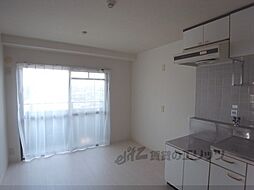 阪急京都本線 桂駅 徒歩13分の賃貸マンション 3階2DKのリビング/ダイニング