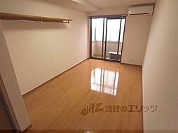 フラッティ西本願寺 4階1Kのリビング/ダイニング